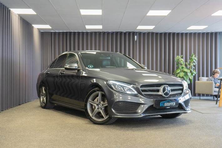 Grå Mercedes C220 fra 2014