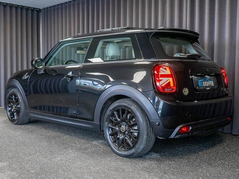Mini Cooper SE Edition Premium Plus