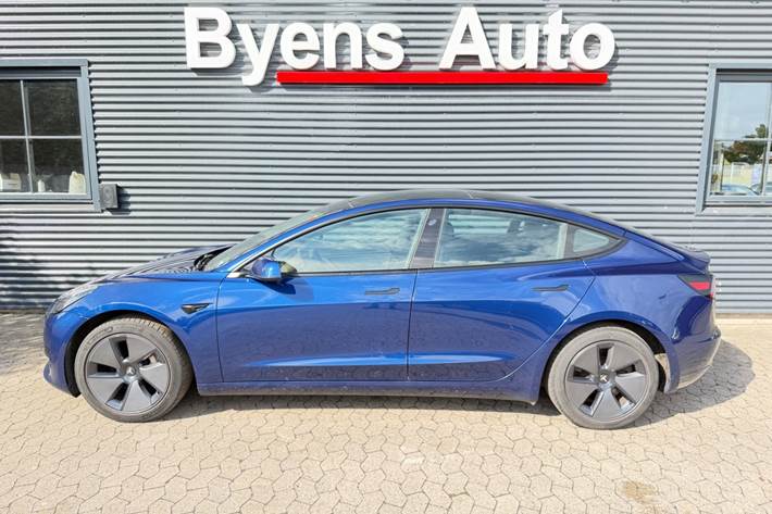 undefined Tesla Model 3 fra 2021