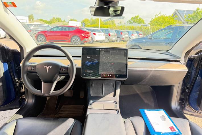 undefined Tesla Model 3 fra 2021