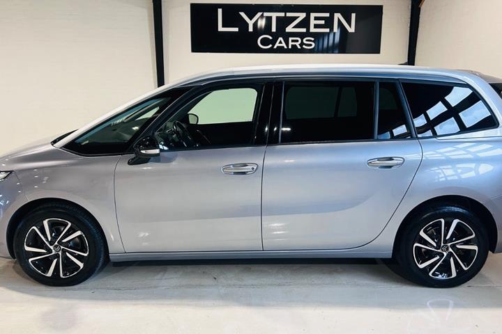 Sølv Citroën Grand C4 SpaceTourer fra 2021