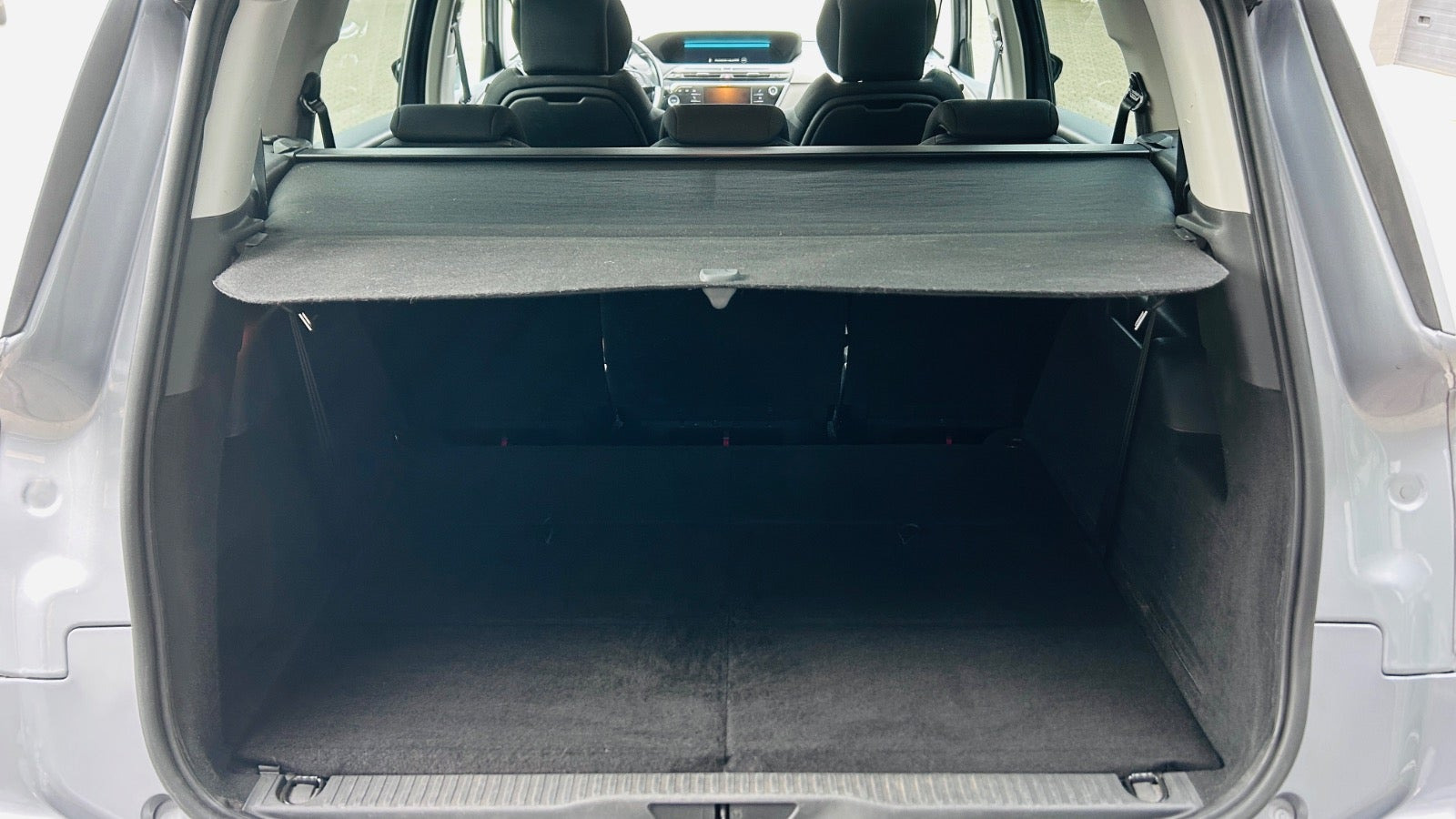 Sølv Citroën Grand C4 SpaceTourer fra 2021