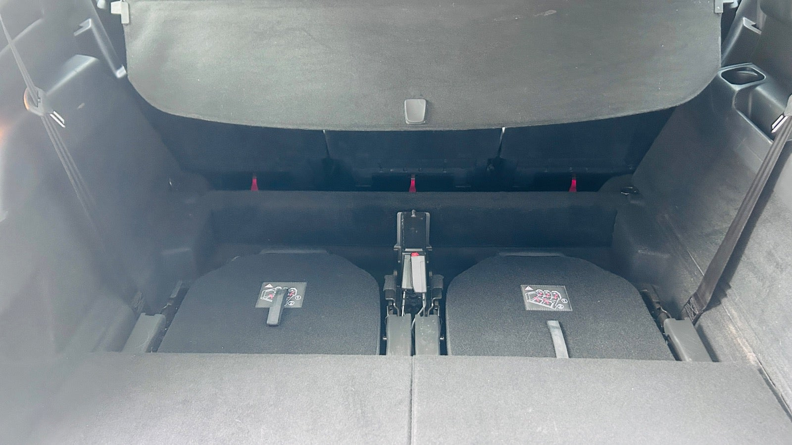 Sølv Citroën Grand C4 SpaceTourer fra 2021
