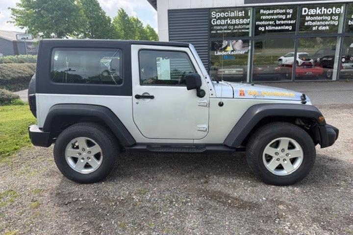 undefined Jeep Wrangler fra 2010