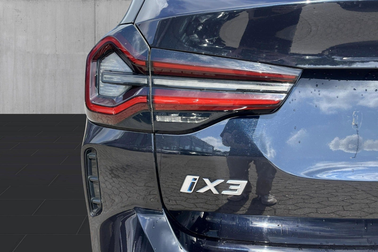 Sort BMW iX3 fra 2022