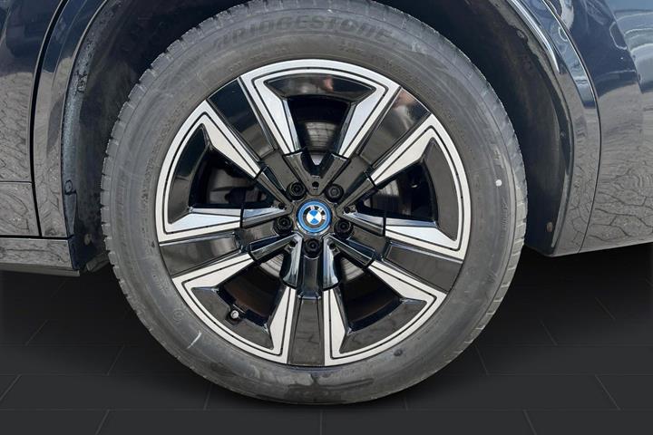 Sort BMW iX3 fra 2022