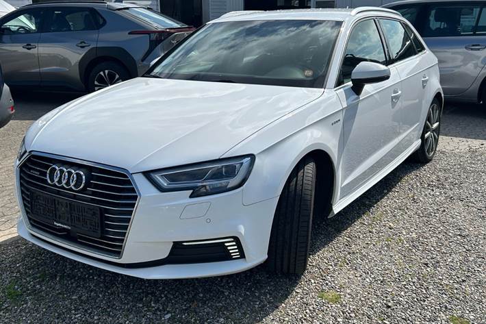 Hvid Audi A3 fra 2018
