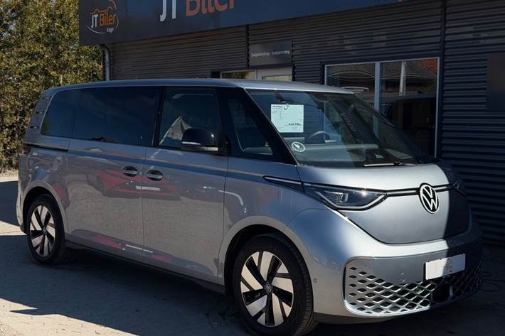 Sølv VW ID.Buzz fra 2026 set udefra