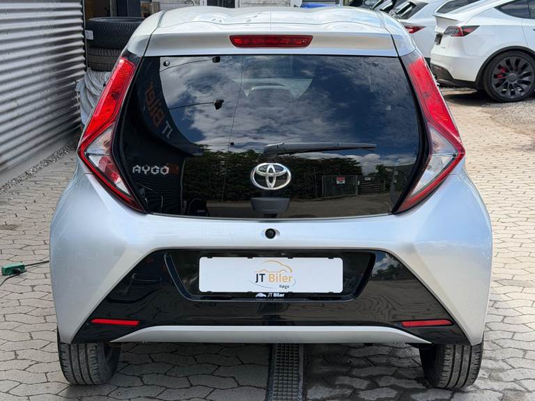 Toyota Aygo 1,0 VVT-i x-pression
