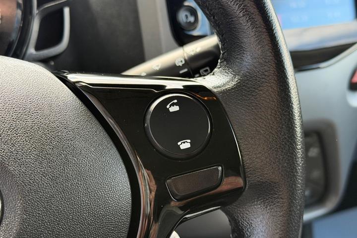 Sølv Toyota Aygo fra 2020