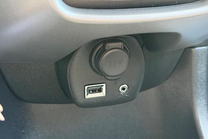 Sølv Toyota Aygo fra 2020