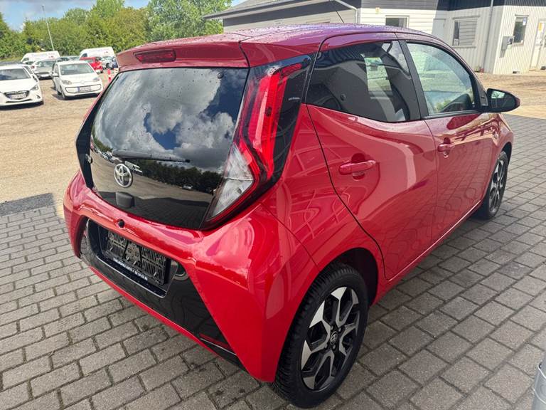 Toyota Aygo 1,0 VVT-i x-press