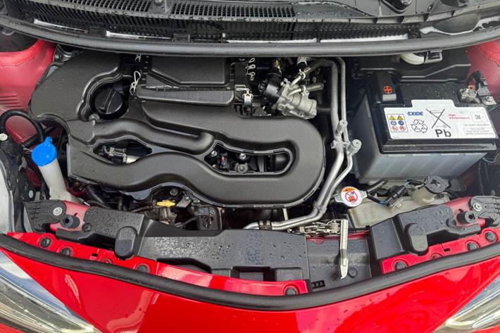 Rød Toyota Aygo fra 2021