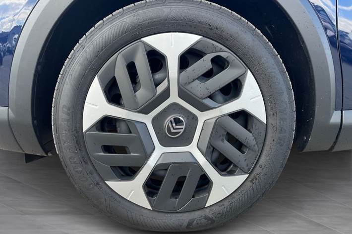 Blå Citroën ë-C4 X fra 2025
