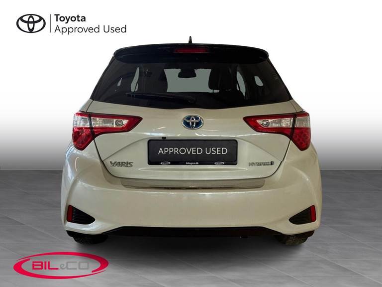 Toyota Yaris 1,5 Hybrid H3 Premiumpakke E-CVT 100HK 5d Trinl. Gear