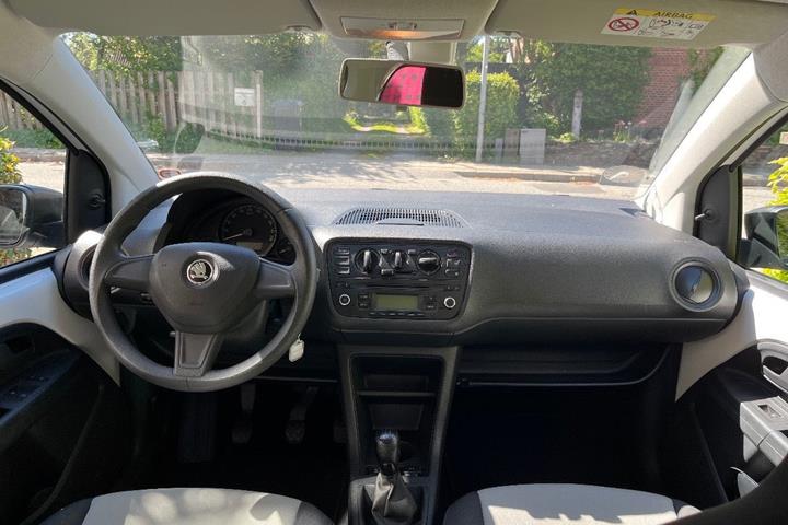 Hvid Skoda Citigo fra 2015