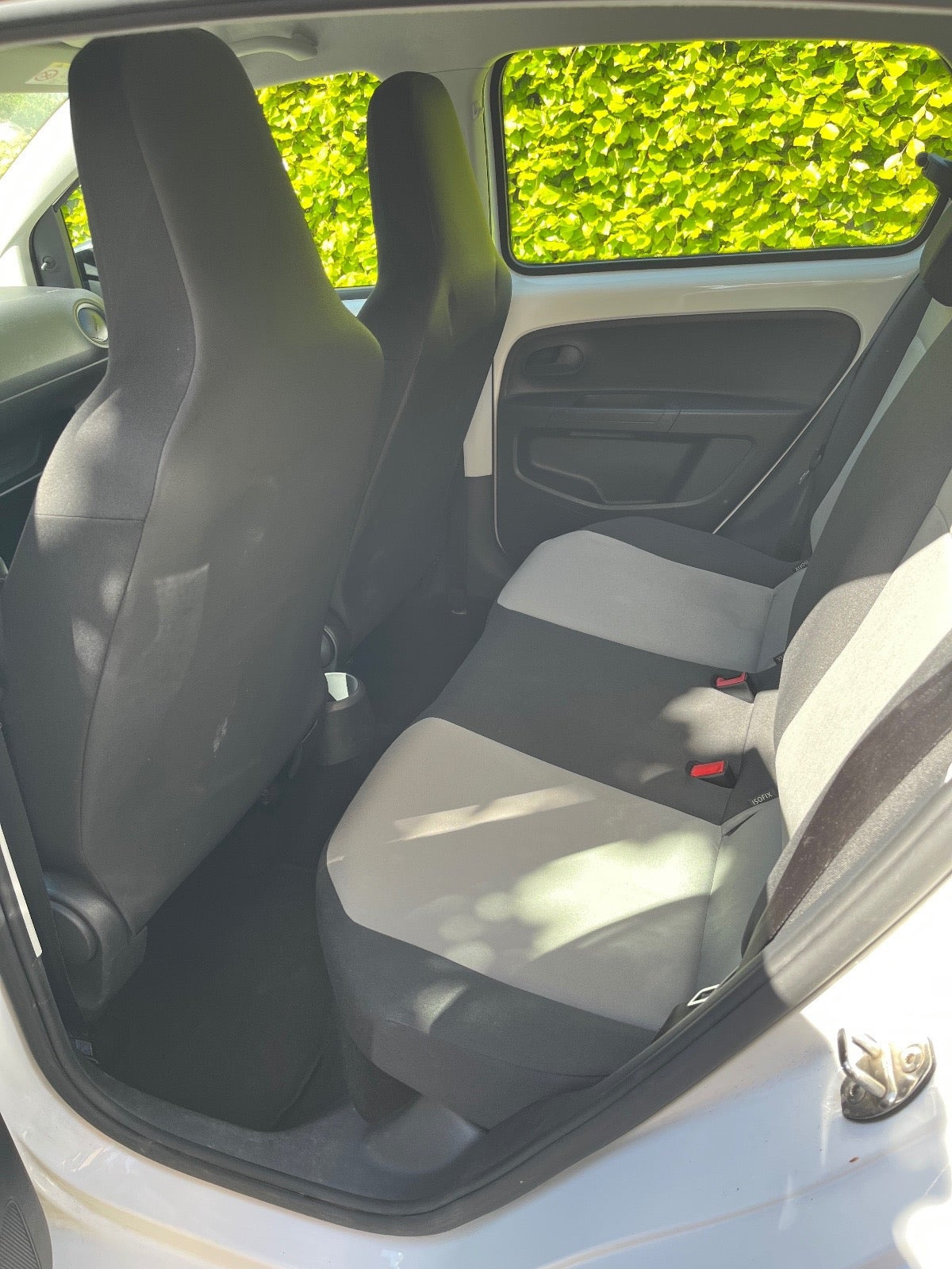 Hvid Skoda Citigo fra 2015