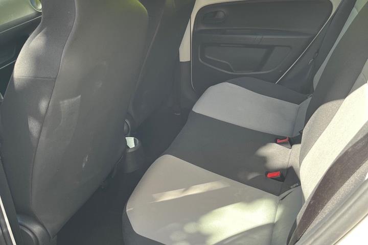 Hvid Skoda Citigo fra 2015