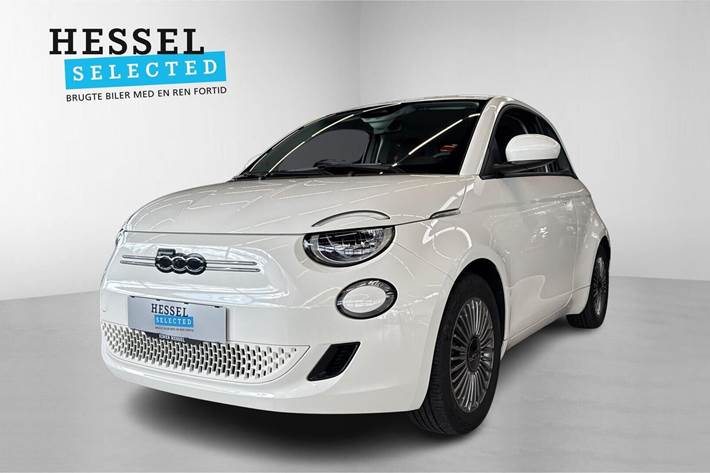 Beige Fiat 500e fra 2023