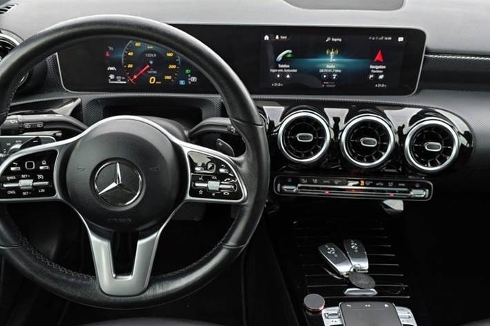 undefined Mercedes A200 fra 2018