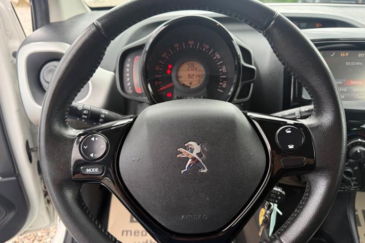 Hvid Peugeot 108 fra 2016