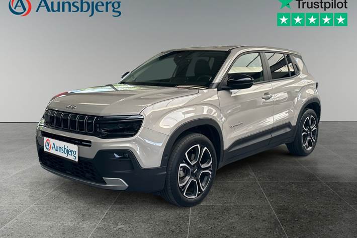 Beige Jeep Avenger fra 2025