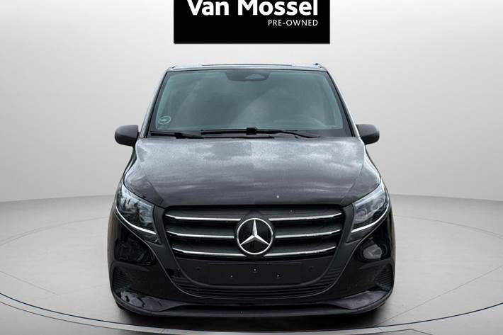 Sort Mercedes Vito 119 fra 2026