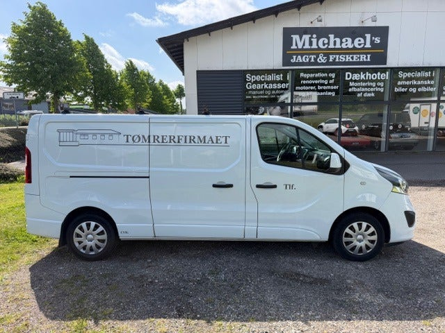 undefined Opel Vivaro fra 2015