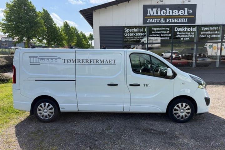undefined Opel Vivaro fra 2015