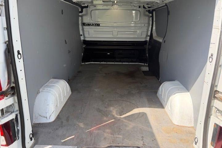 undefined Opel Vivaro fra 2015