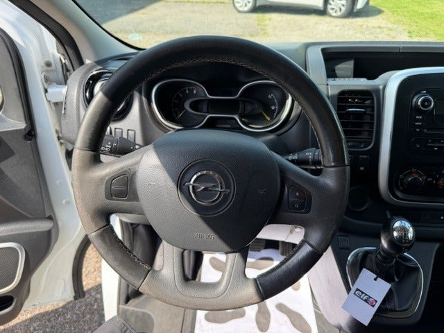 undefined Opel Vivaro fra 2015