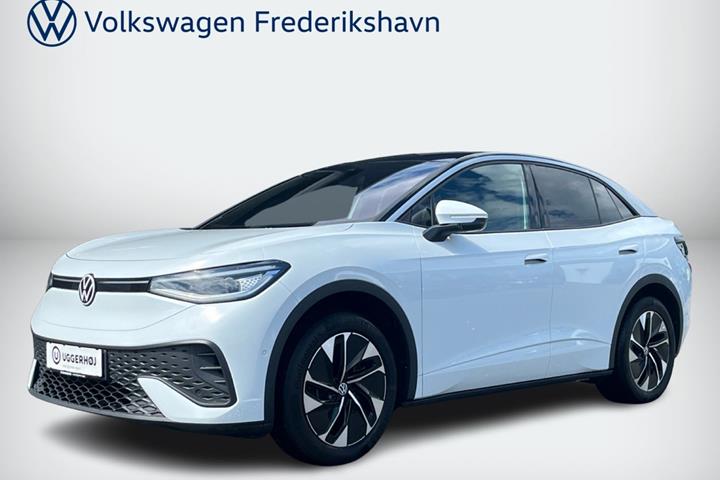 Hvid VW ID.5 fra 2025 set udefra