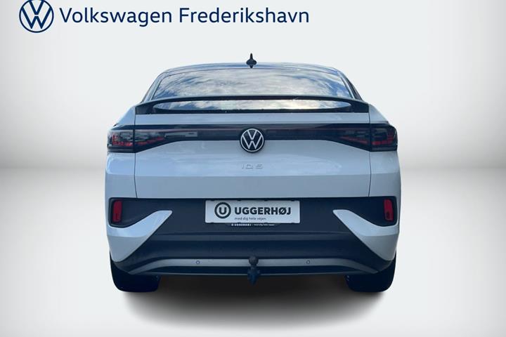 Hvid VW ID.5 fra 2025