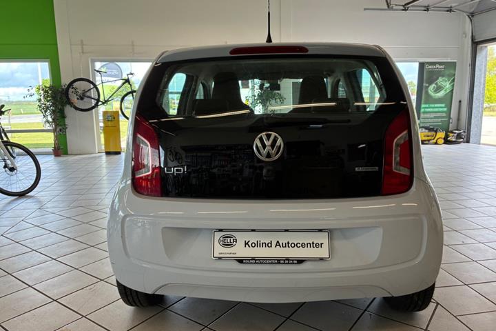 Blå VW UP! fra 2013