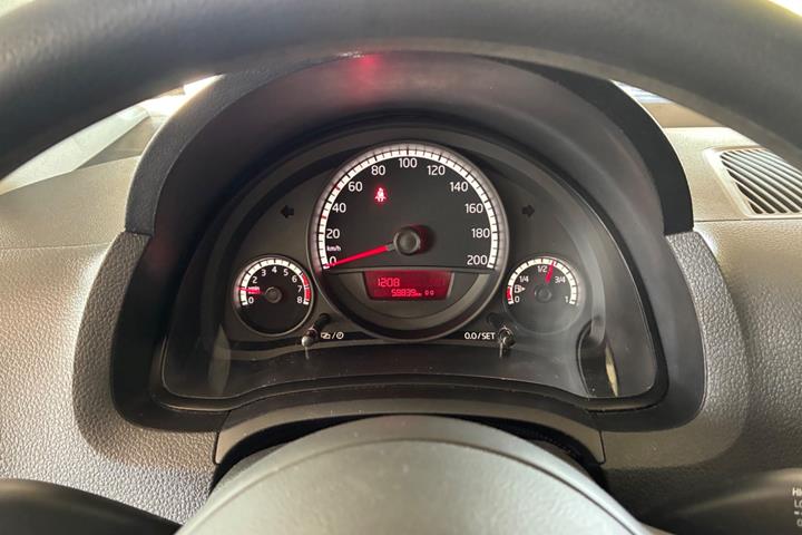 Blå VW UP! fra 2013