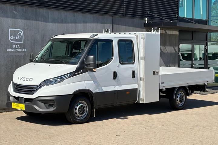 Hvid Iveco Daily fra 2026