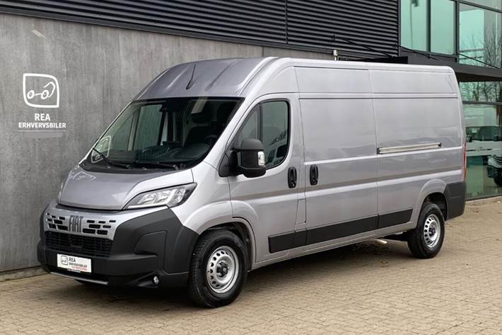 Grå Fiat Ducato fra 2027