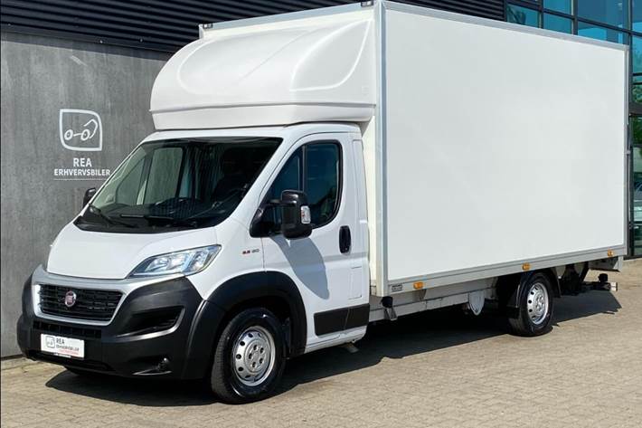 Hvid Fiat Ducato fra 2019