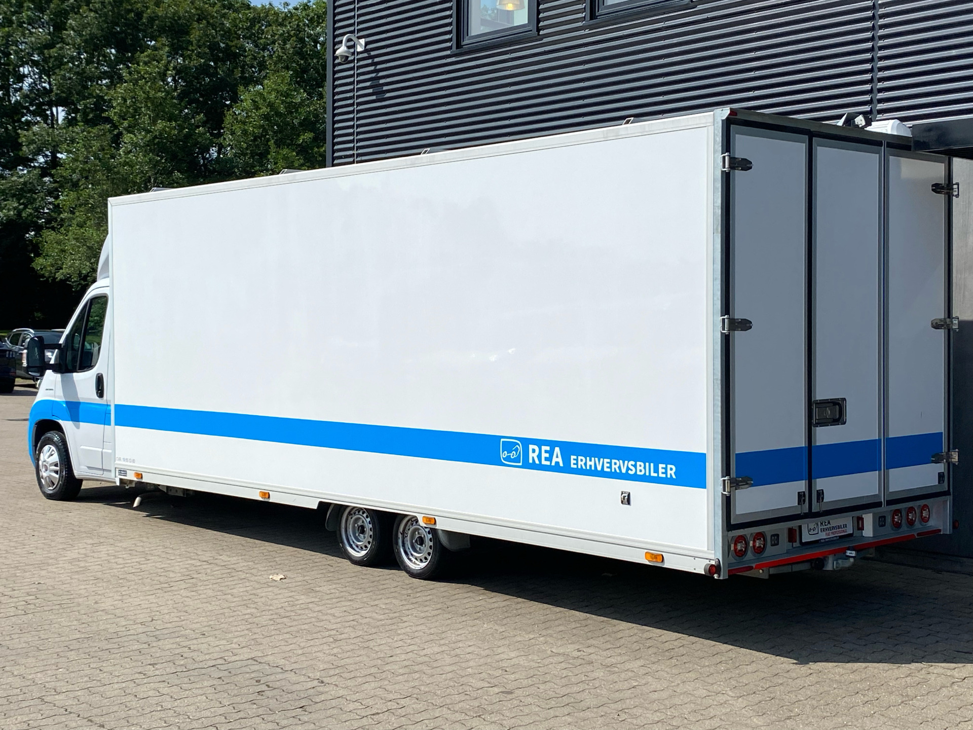 Hvid Fiat Ducato fra 2021