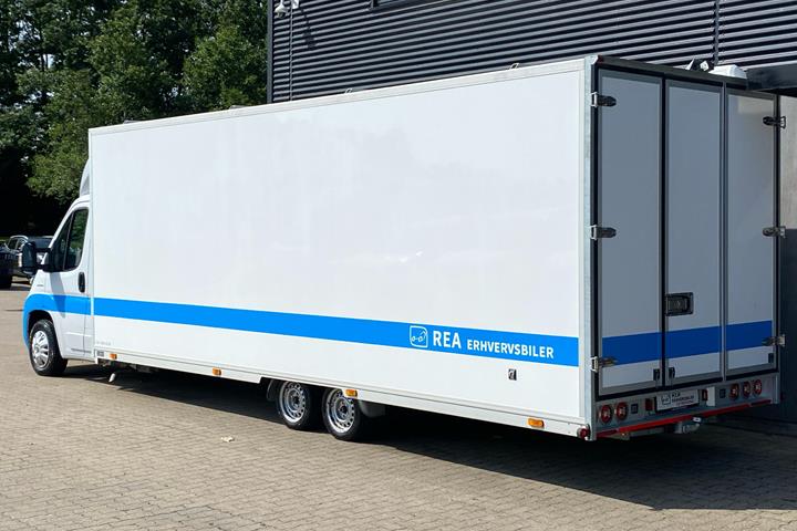 Hvid Fiat Ducato fra 2021