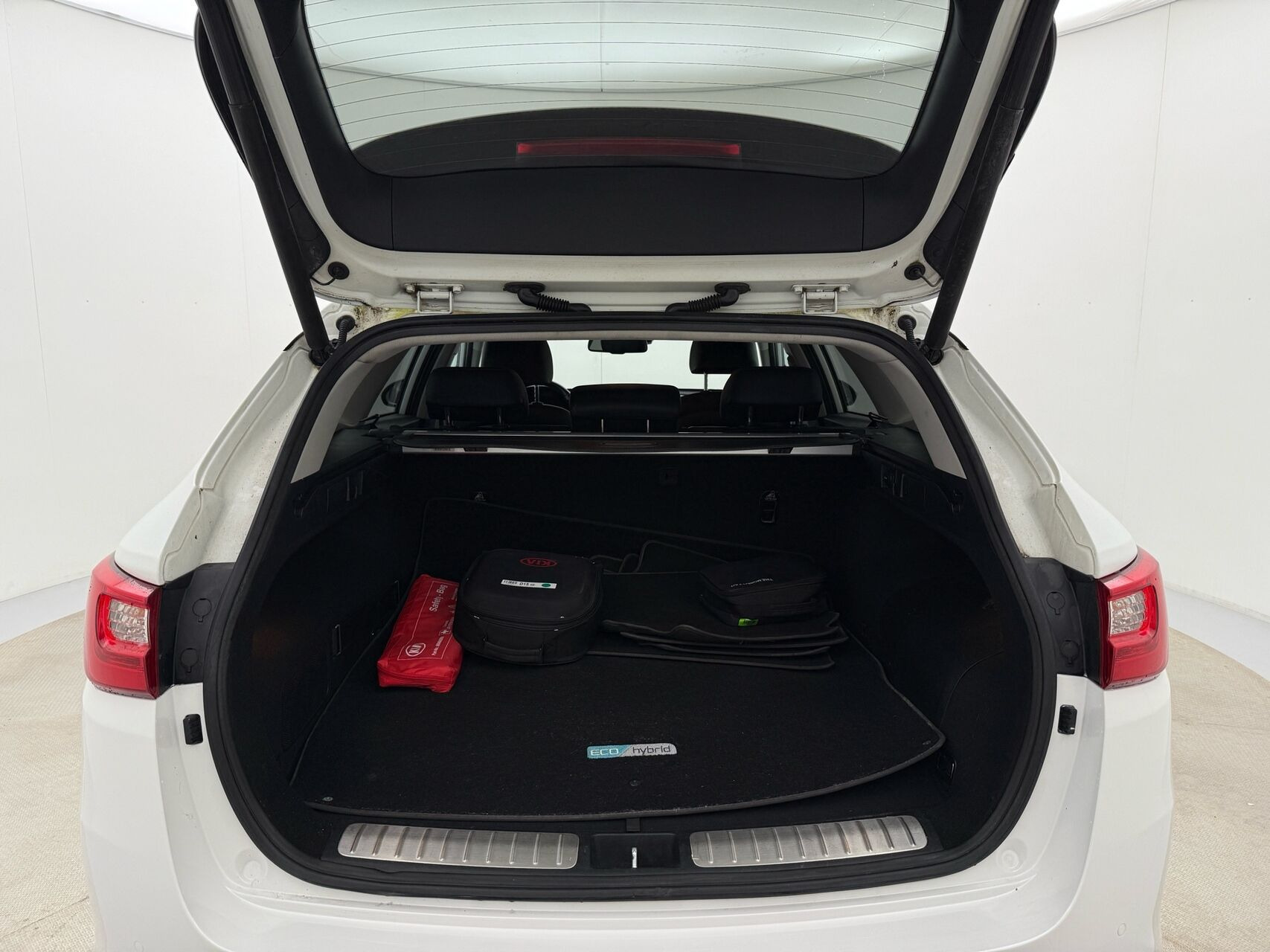 Hvid Kia Optima fra 2019