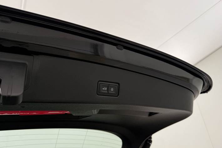 Sort Audi Q4 fra 2024