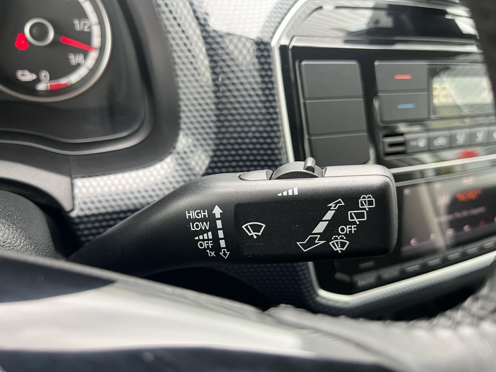 Hvid VW e-up fra 2020