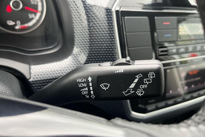 Hvid VW e-up fra 2020