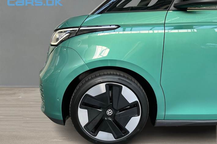 Grøn VW ID.Buzz fra 2023