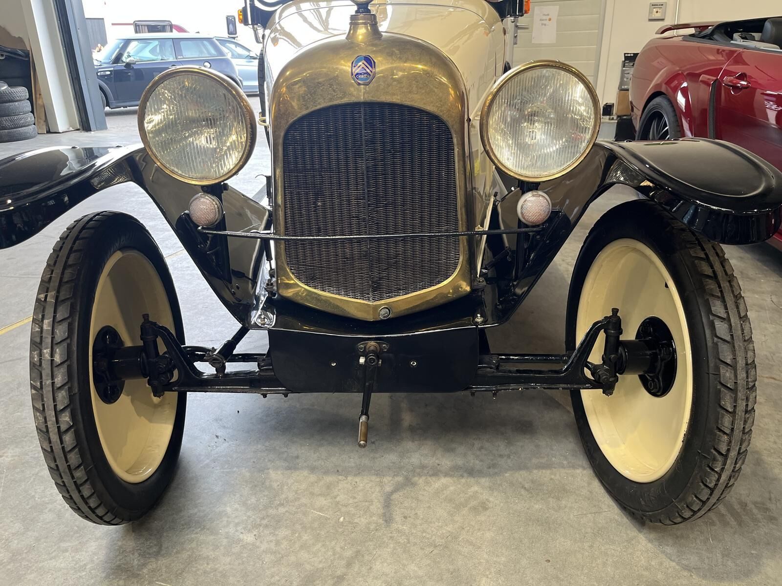 undefined Citroën B2 fra 1923 set udefra