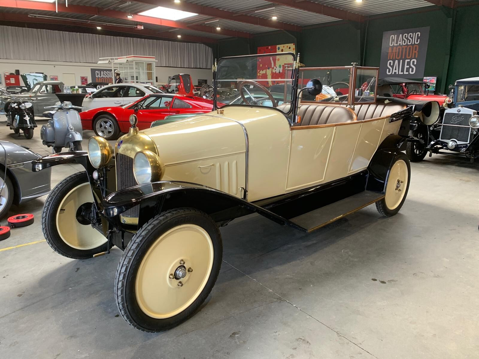 undefined Citroën B2 fra 1923 set udefra