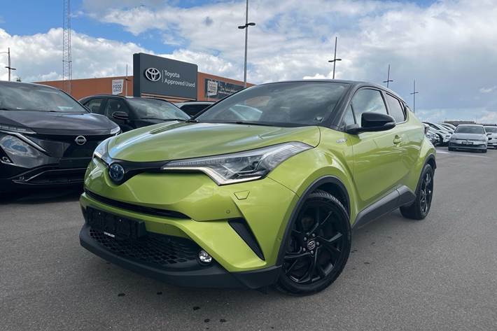 undefined Toyota C-HR fra 2019 set udefra