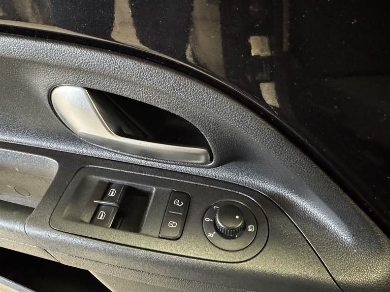 VW up 1,0 MPI BMT Move 60HK 5d