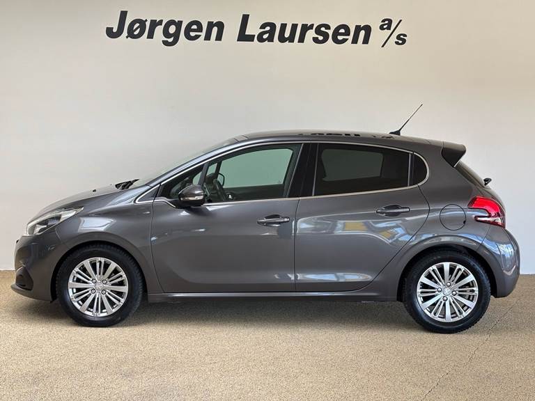 Peugeot 208 1,5 BlueHDi Infinity 100HK 5d 6g